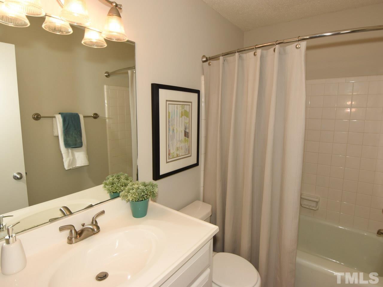 1517 Shelley Road Raleigh, NC 27612 - Photo 20 of 25 Gallery Image 20