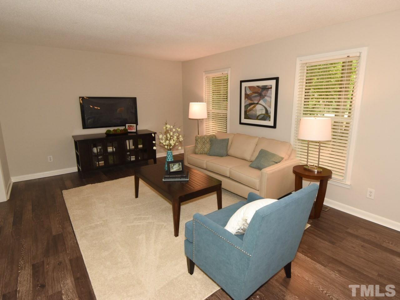 1517 Shelley Road Raleigh, NC 27612 - Photo 3 of 25 Gallery Image 3