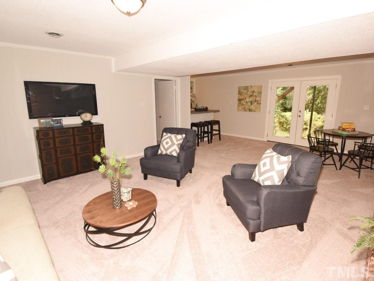 1517 Shelley Road Raleigh, NC 27612 - Photo 9 of 25 Gallery Image 9