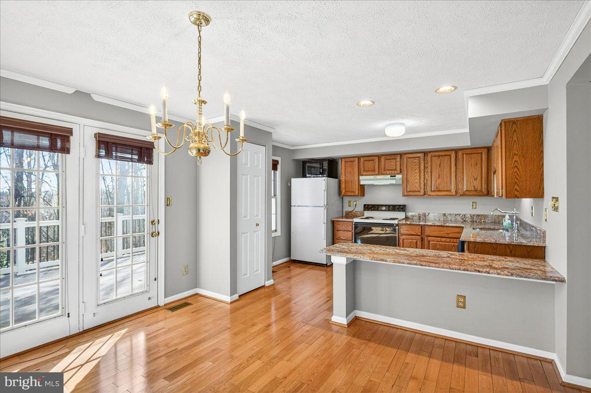 605 Ridgecrest Court Stafford, VA 22554 - Photo 14 of 42 Upgraded counters