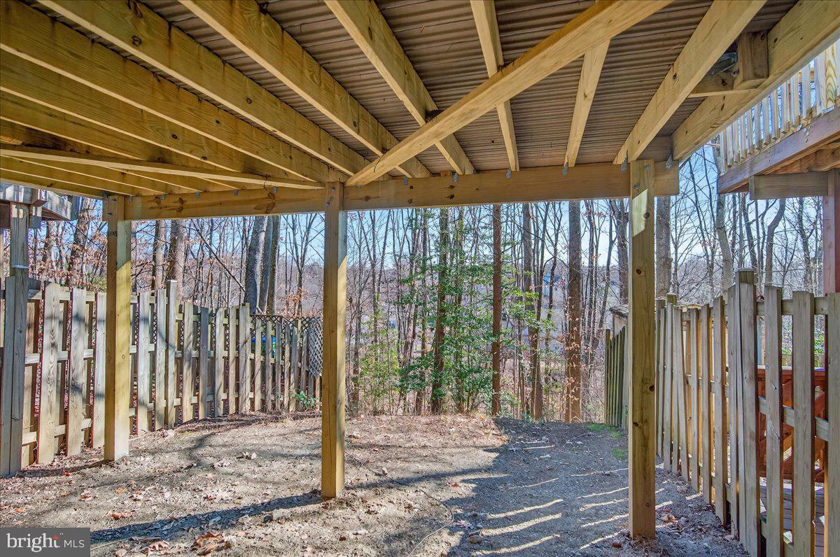 605 Ridgecrest Court Stafford, VA 22554 - Photo 41 of 42 Private yard