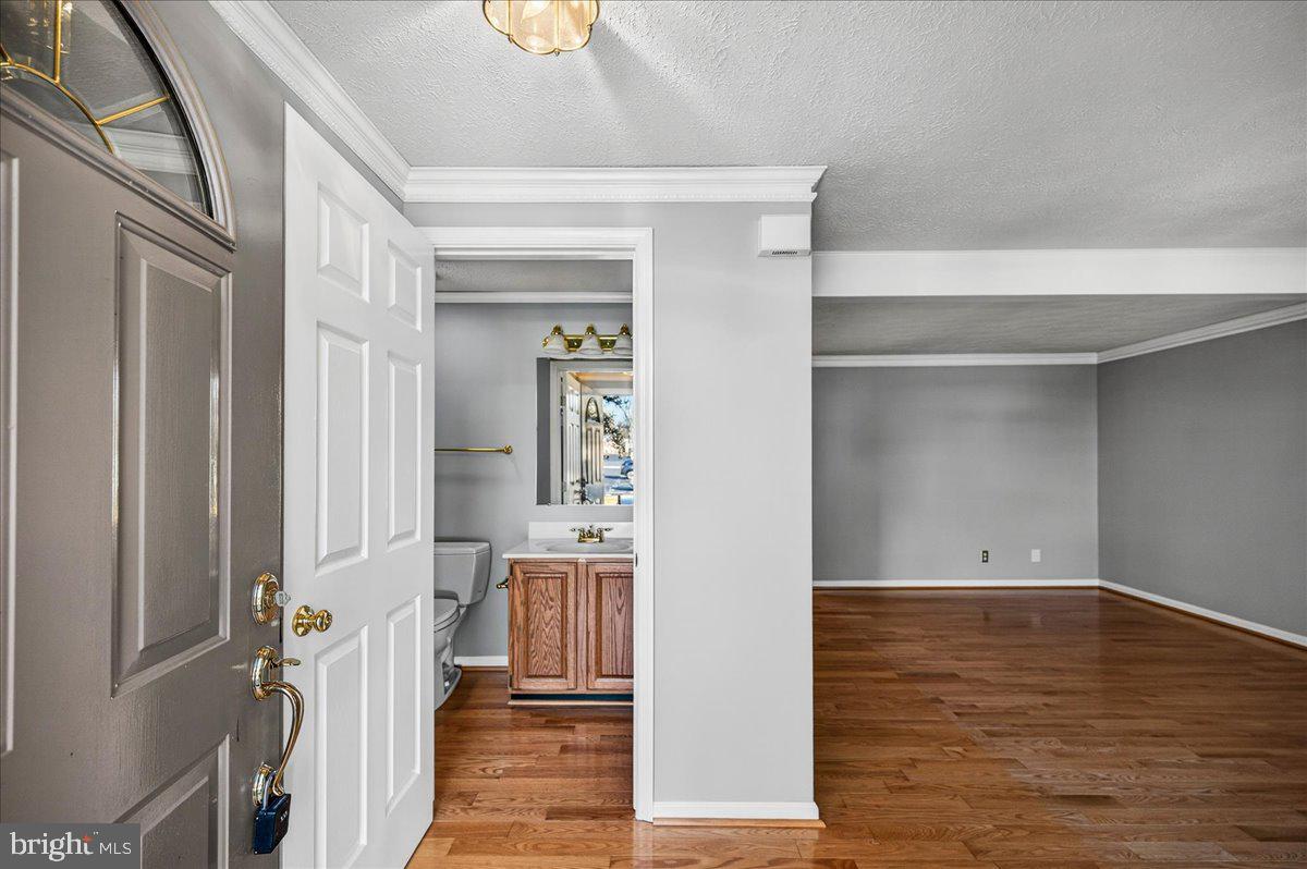 605 Ridgecrest Court Stafford, VA 22554 - Photo 6 of 42