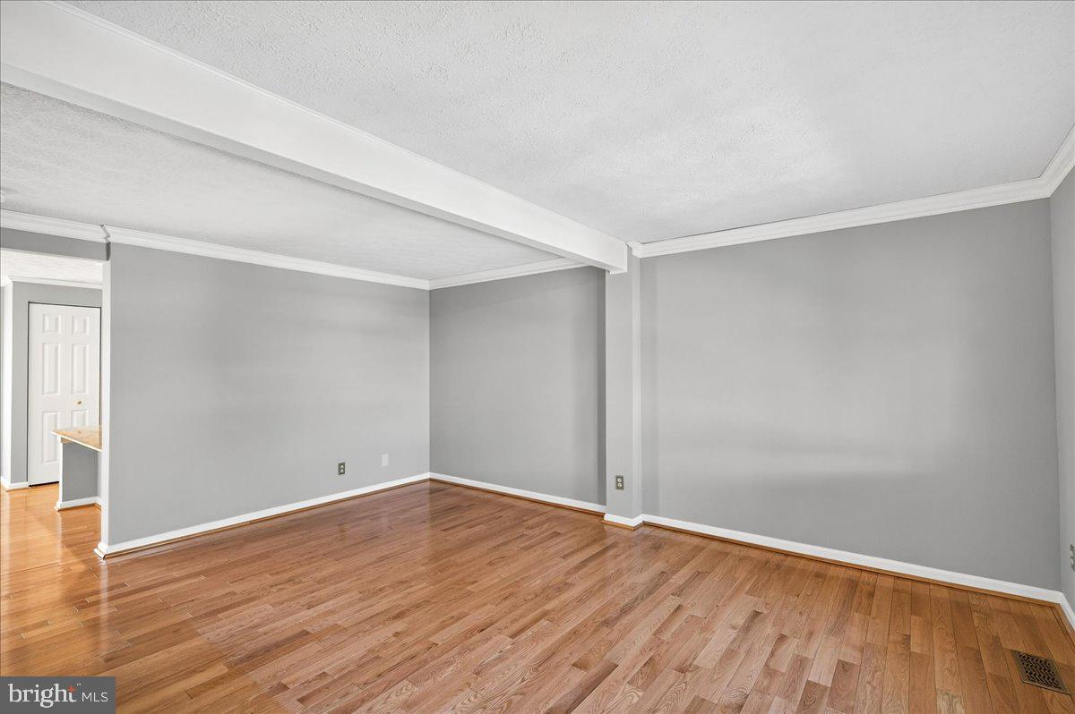 605 Ridgecrest Court Stafford, VA 22554 - Photo 9 of 42 fresh paint