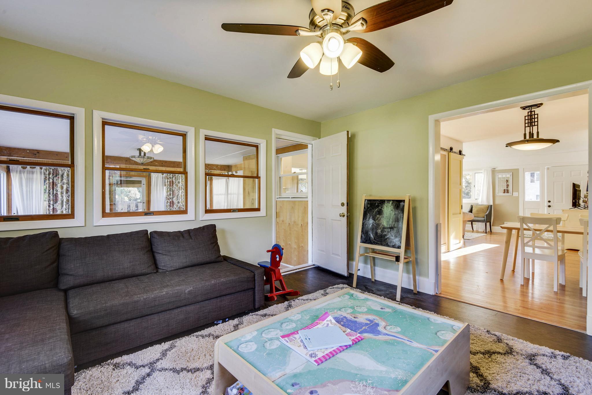 3 Baldridge Road Annapolis, MD 21401 - Photo 10 of 31 family room off dining area