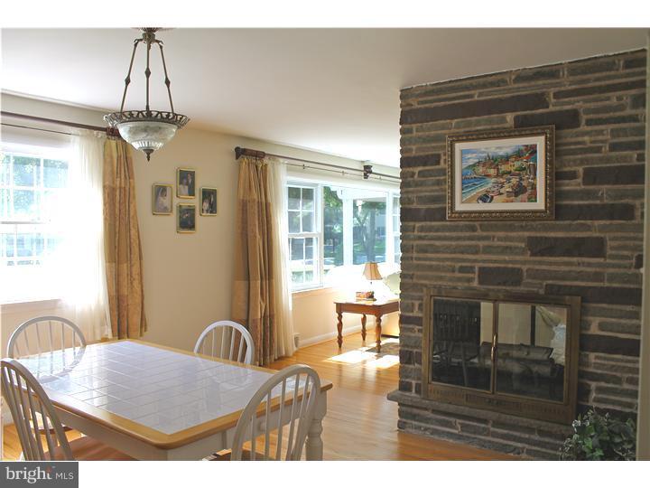802 Ridge Lane Media, PA 19063 - Photo 5 of 25 Dining Room