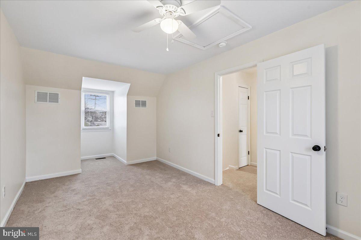 327 Walton Avenue Baltimore, MD 21225 - Photo 14 of 30
