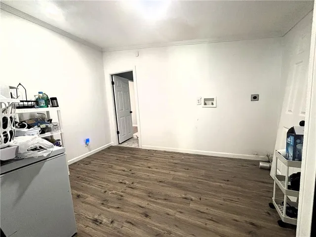 $350,000 | 325 Lakeview Drive, Burlington, KS 66839