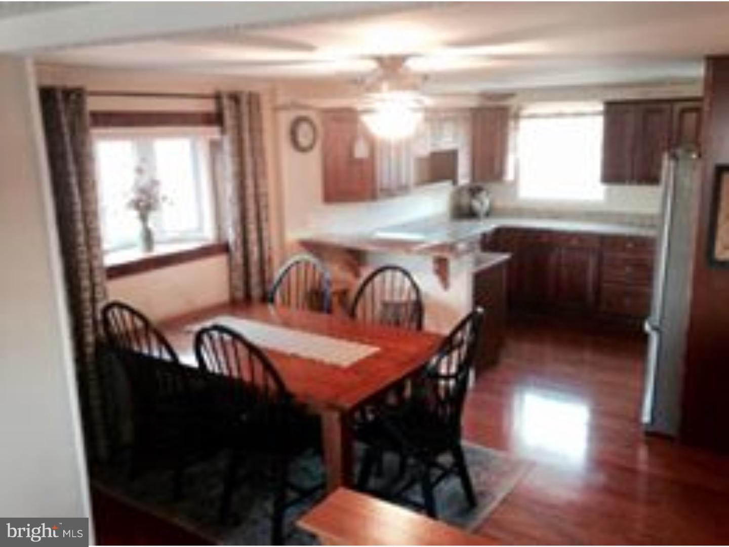 133 Ridgefield Road Philadelphia, PA 19154 - Photo 4 of 15