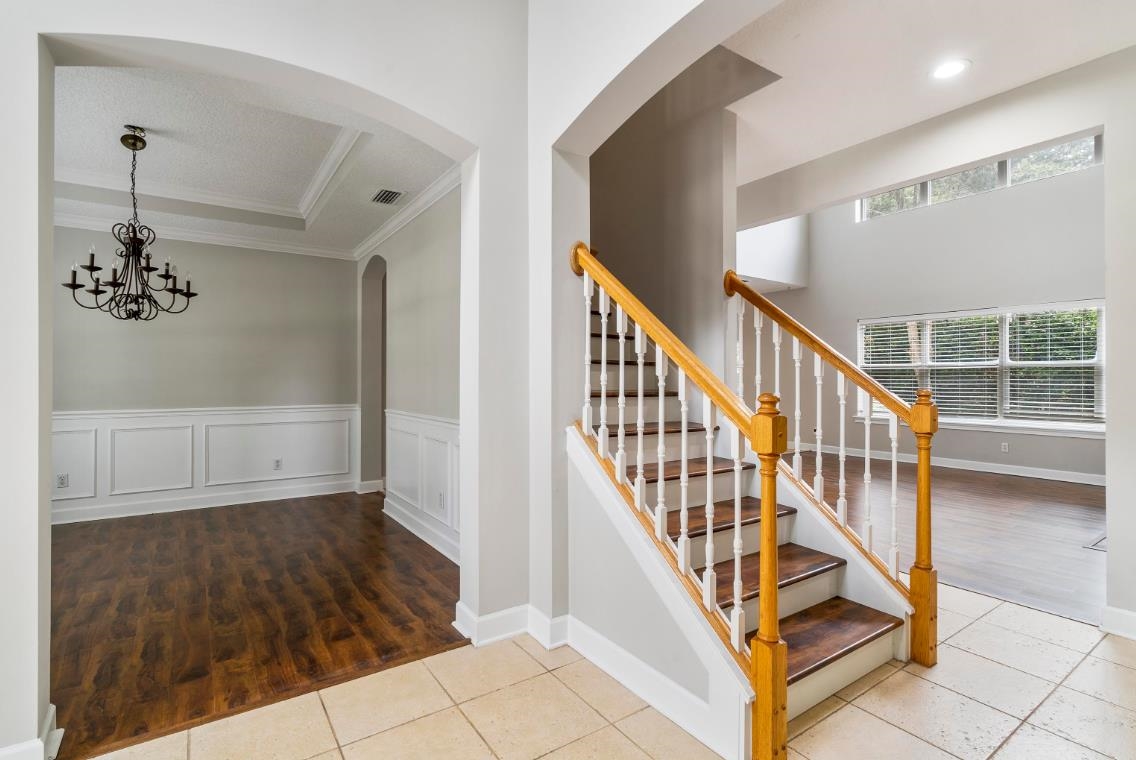 206 2nd Street St. Augustine, FL 32084 - Photo 9 of 32 a view of entryway with wooden floor