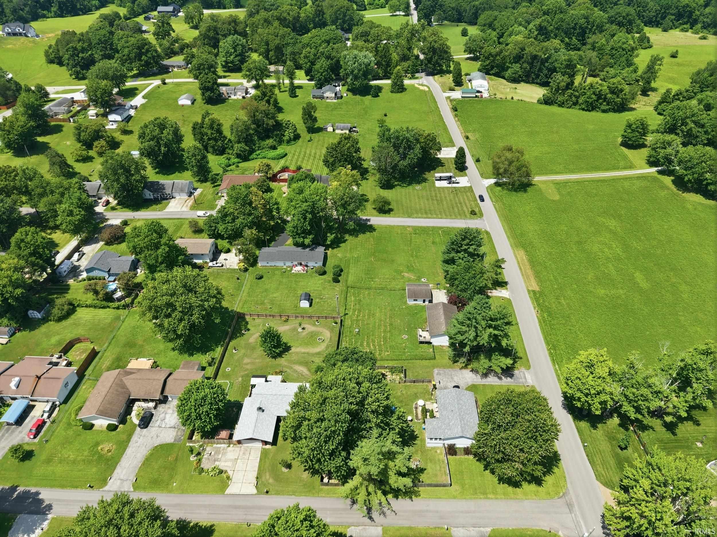295 Bennett Road Bedford, IN 47421 - Photo 36 of 38