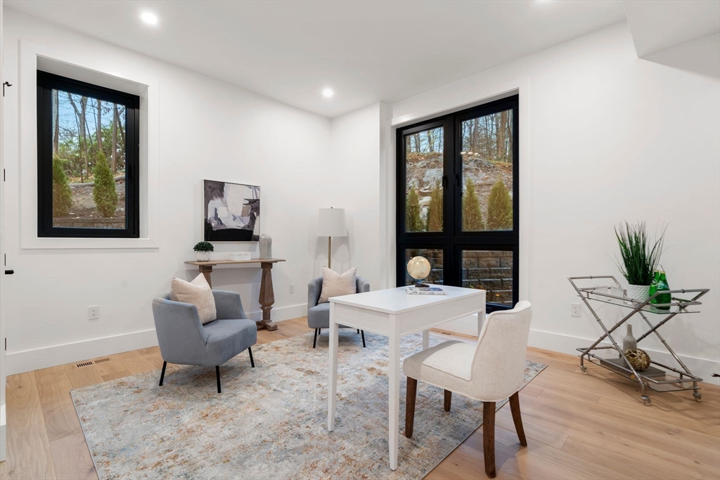 11 Castle Road Lexington, MA 02420 - Photo 19 of 41