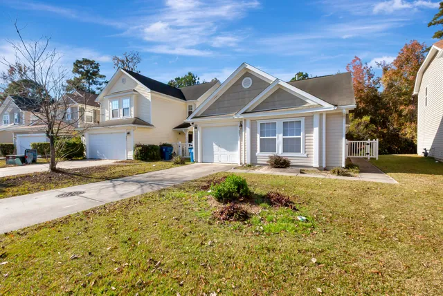 $1,695 | 221 Chemistry Circle, Ladson, SC 29456