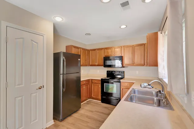 $1,695 | 221 Chemistry Circle, Ladson, SC 29456