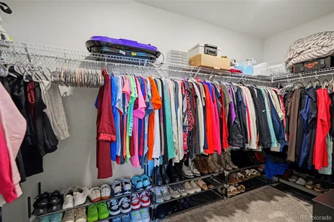 $800,000 | 9828 Danube Court, Commerce City, CO 80022