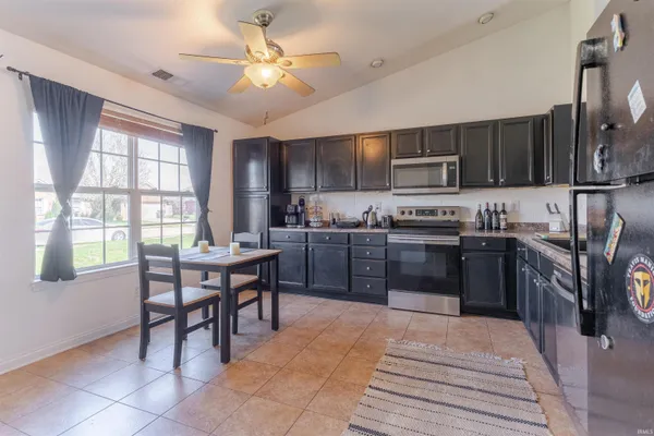 $325,000 | 6281 Bryanna Court, Newburgh, IN 47630