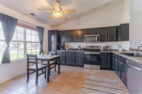 $325,000 | 6281 Bryanna Court, Newburgh, IN 47630