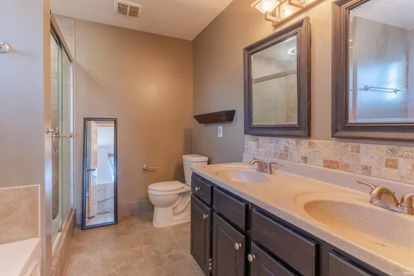 $325,000 | 6281 Bryanna Court, Newburgh, IN 47630