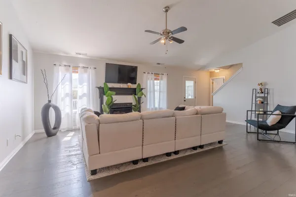 $325,000 | 6281 Bryanna Court, Newburgh, IN 47630