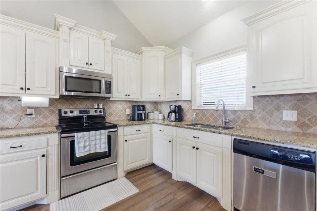 6058 Ava Lane Iowa, LA 70647 - Photo 11 of 29