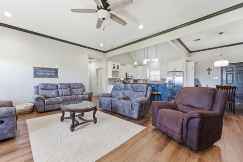 $264,500 | 6058 Ava Lane, Iowa, LA 70647