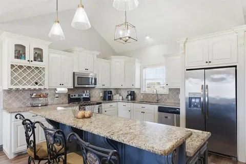 $264,500 | 6058 Ava Lane, Iowa, LA 70647