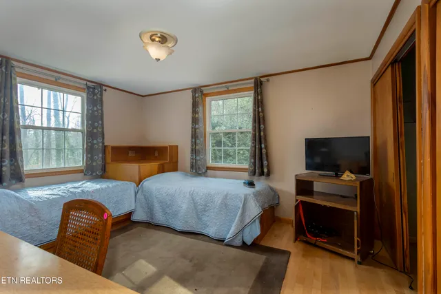 $480,000 | 197 Sadler Lane, Harriman, TN 37748