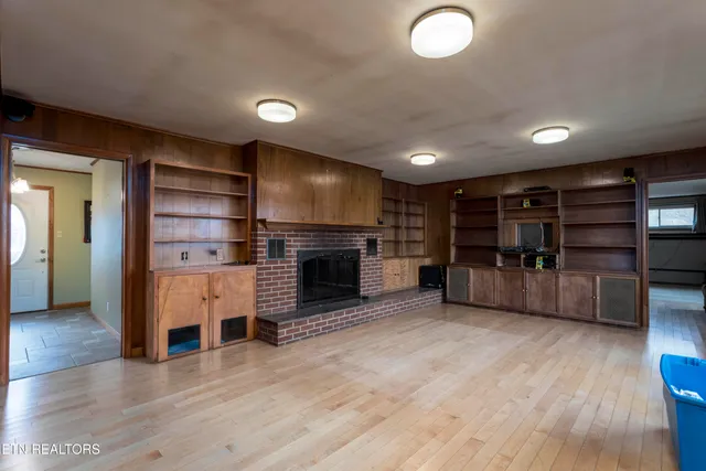 $480,000 | 197 Sadler Lane, Harriman, TN 37748