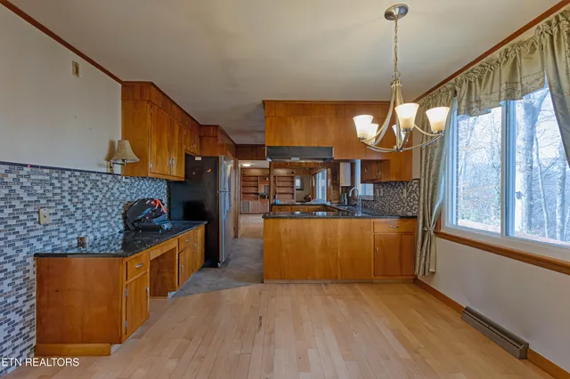 $480,000 | 197 Sadler Lane, Harriman, TN 37748