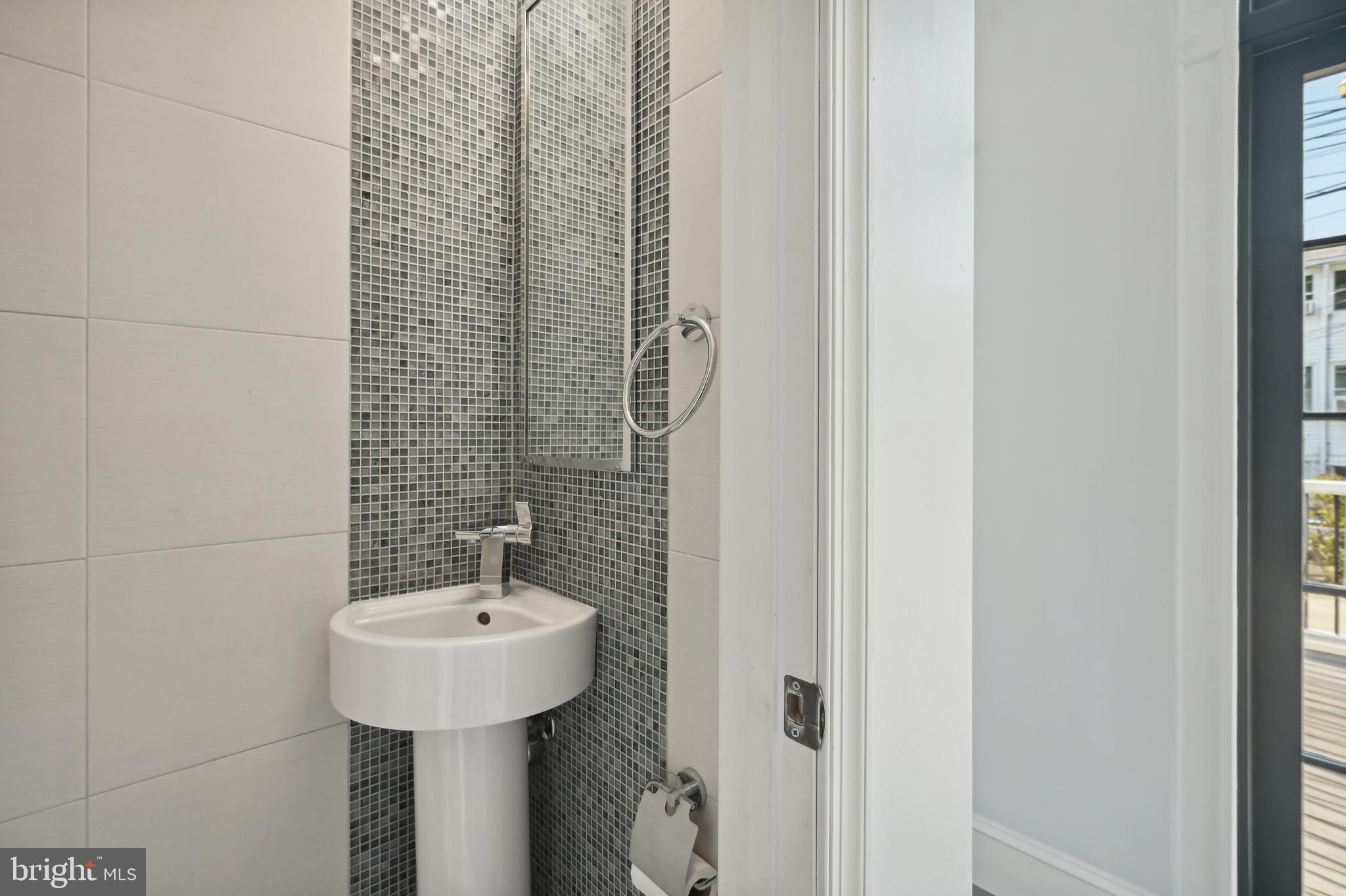 1452 Spring Road Northwest Washington, DC 20010 - Photo 12 of 16