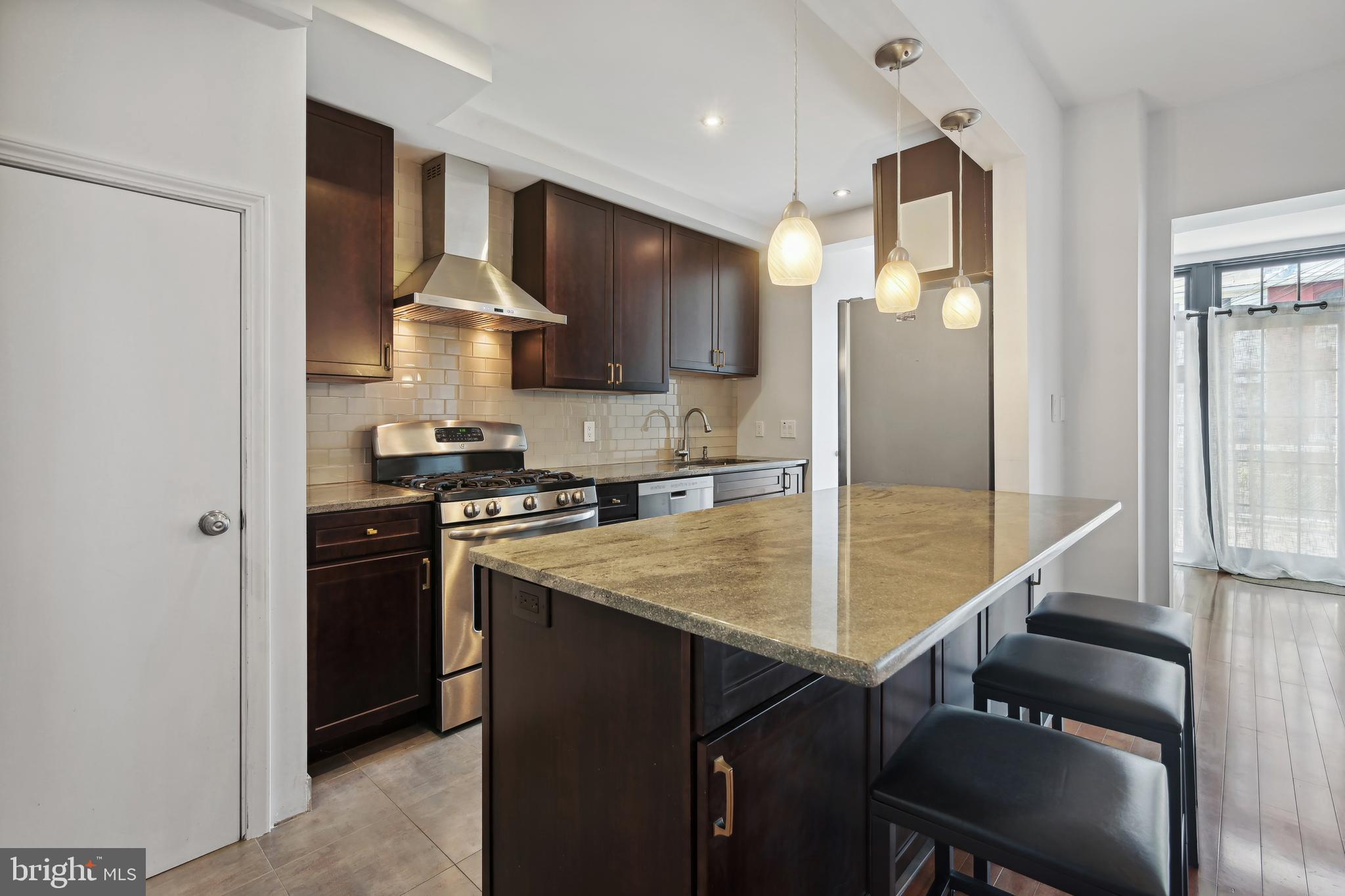 1452 Spring Road Northwest Washington, DC 20010 - Photo 5 of 16