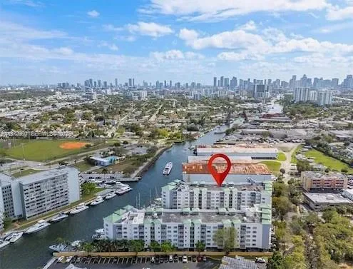 $292,000 | 2415 Northwest 16th St Road, Unit 214, Miami, FL 33125