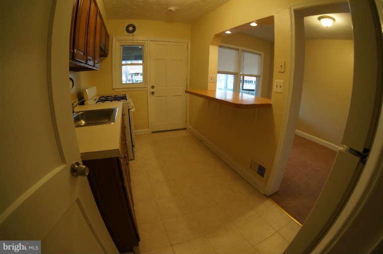 2132 Coralthorn Road Baltimore, MD 21220 - Photo 8 of 21 Kitchen