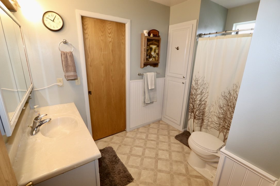 3722 North Park Road Spokane Valley, WA 99212 - Photo 12 of 20 Gallery Image 12