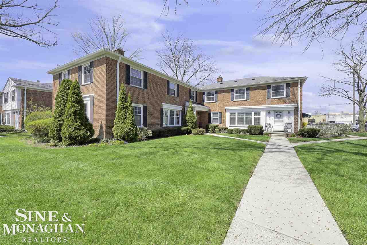 636 Cadieux Road Grosse Pointe, MI 48230 - Photo 24 of 29 50072928-23.JPG