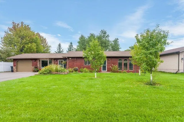 $279,900 | 3805 East 8th Street, Superior, WI 54880