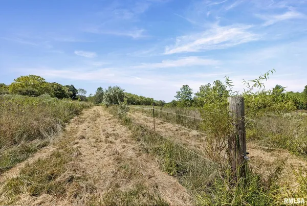 $1,800,000 | 520 Deerfield Road, Walnut Hill, IL 62893