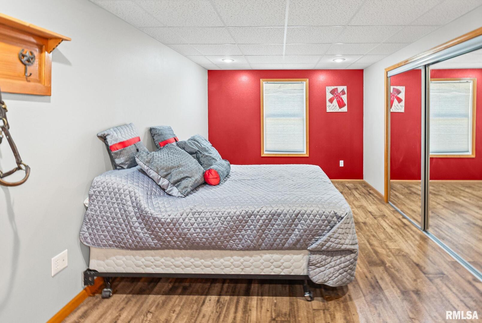 520 Deerfield Road Walnut Hill, IL 62893 - Photo 58 of 85 a bed sitting in a bedroom next to a window