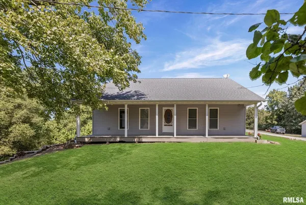 $1,800,000 | 520 Deerfield Road, Walnut Hill, IL 62893