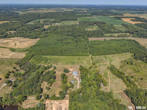 $1,800,000 | 520 Deerfield Road, Walnut Hill, IL 62893