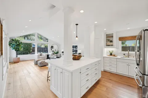 $3,245,000 | 20 Apollo Road, Tiburon, CA 94920