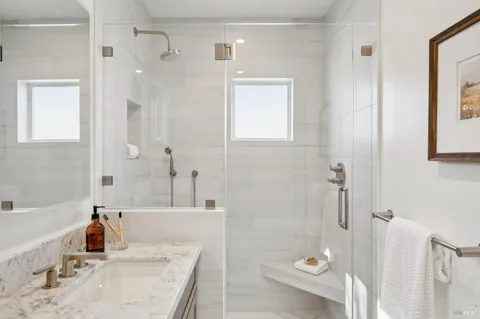 $3,245,000 | 20 Apollo Road, Tiburon, CA 94920