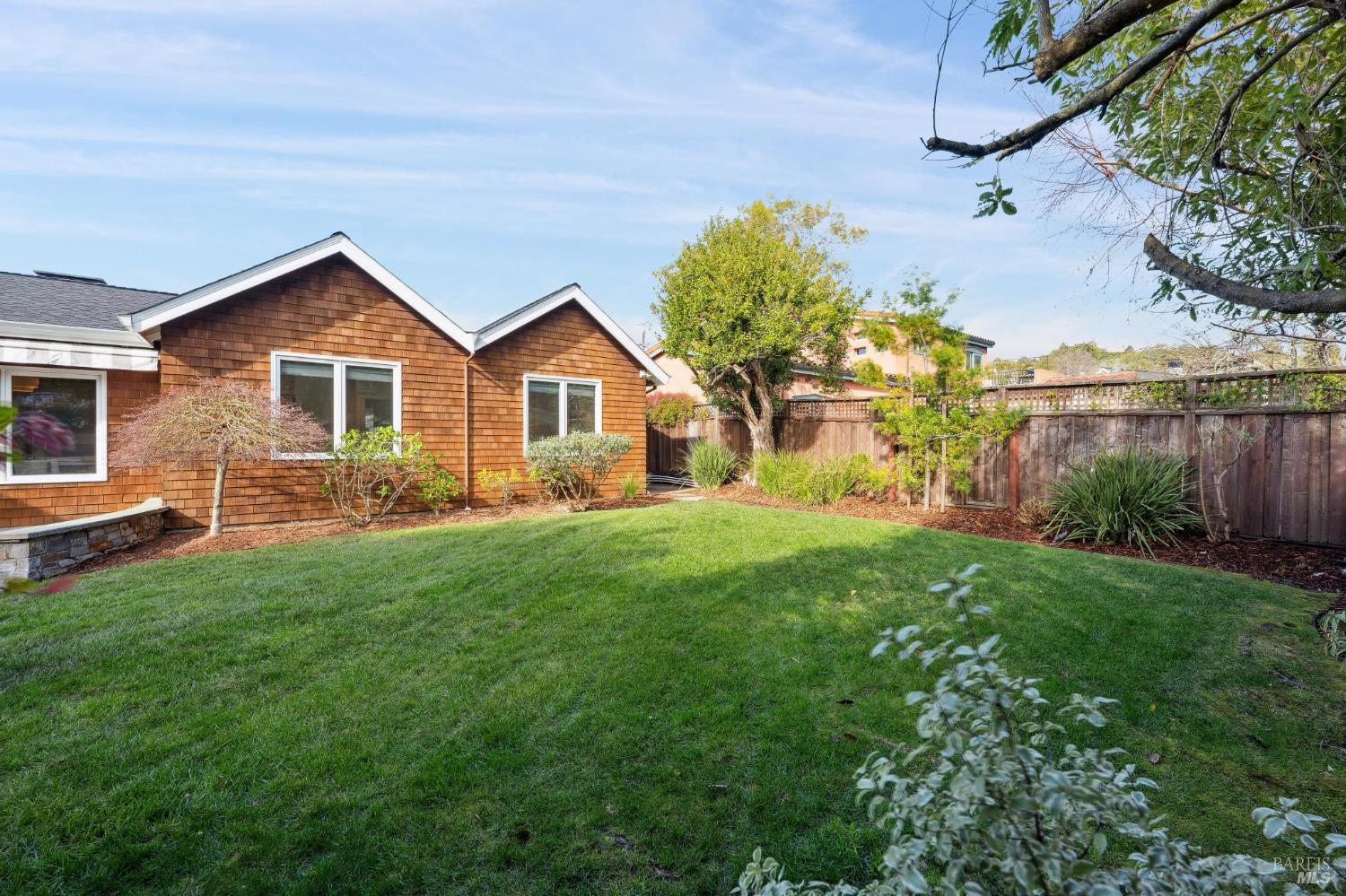 20 Apollo Road Tiburon, CA 94920 - Photo 49 of 64