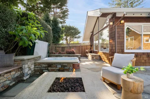 $3,245,000 | 20 Apollo Road, Tiburon, CA 94920