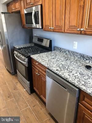849 19th Street Northeast, Unit B Washington, DC 20002 - Photo 18 of 20