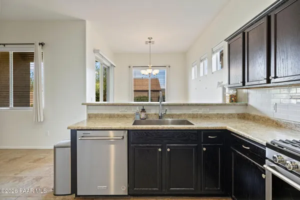 $392,000 | 6818 East Hetley Place, Unit 5, Prescott Valley, AZ 86314