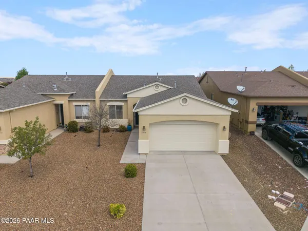 $392,000 | 6818 East Hetley Place, Unit 5, Prescott Valley, AZ 86314