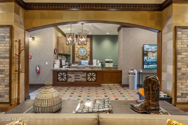 $392,000 | 6818 East Hetley Place, Unit 5, Prescott Valley, AZ 86314