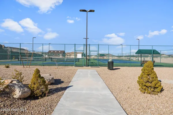 $392,000 | 6818 East Hetley Place, Unit 5, Prescott Valley, AZ 86314
