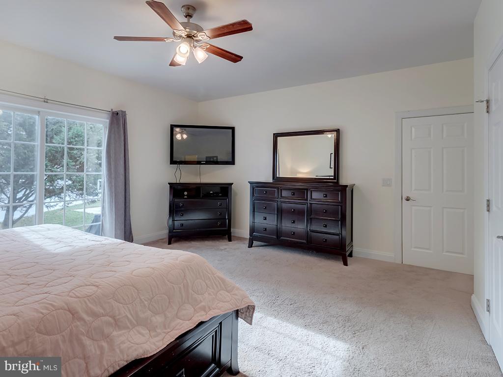 213 Sassafras Lane Milton, DE 19968 - Photo 15 of 36 Sliders to patio