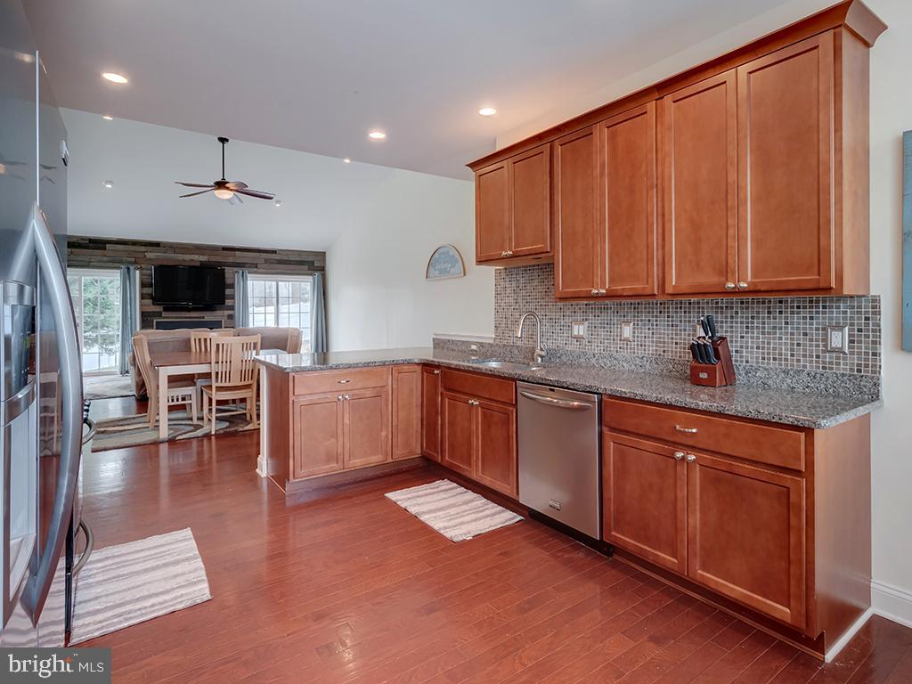 213 Sassafras Lane Milton, DE 19968 - Photo 8 of 36 Mosaic tile backsplash